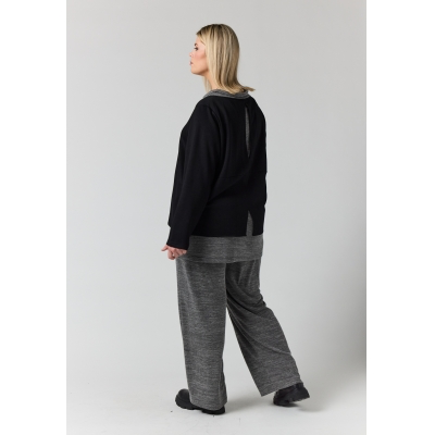 Sweater mit raffinierten Details