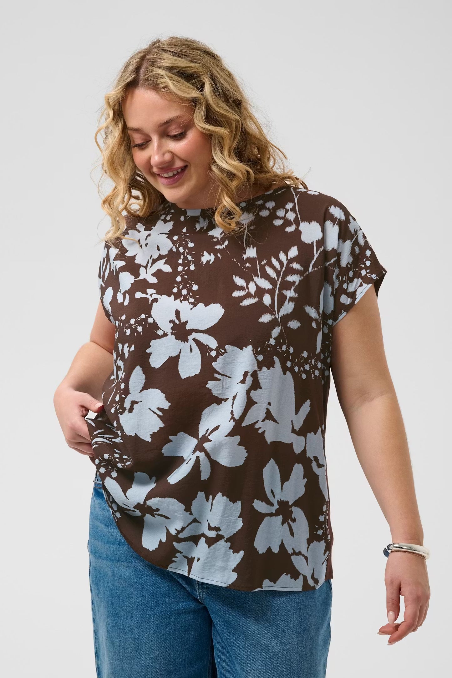 Shirt mit floralem Muster