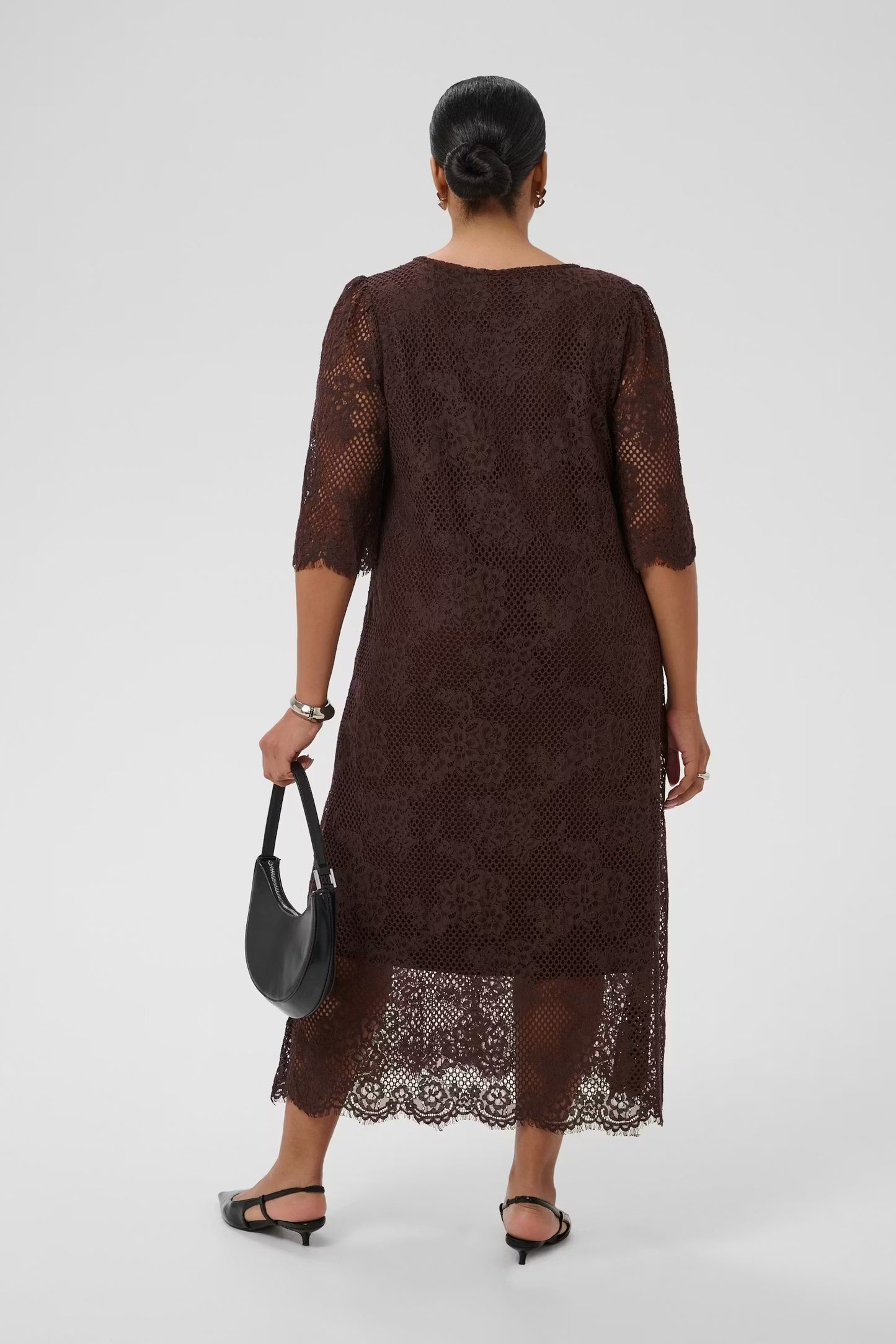 elegantes Kleid mit Spitze