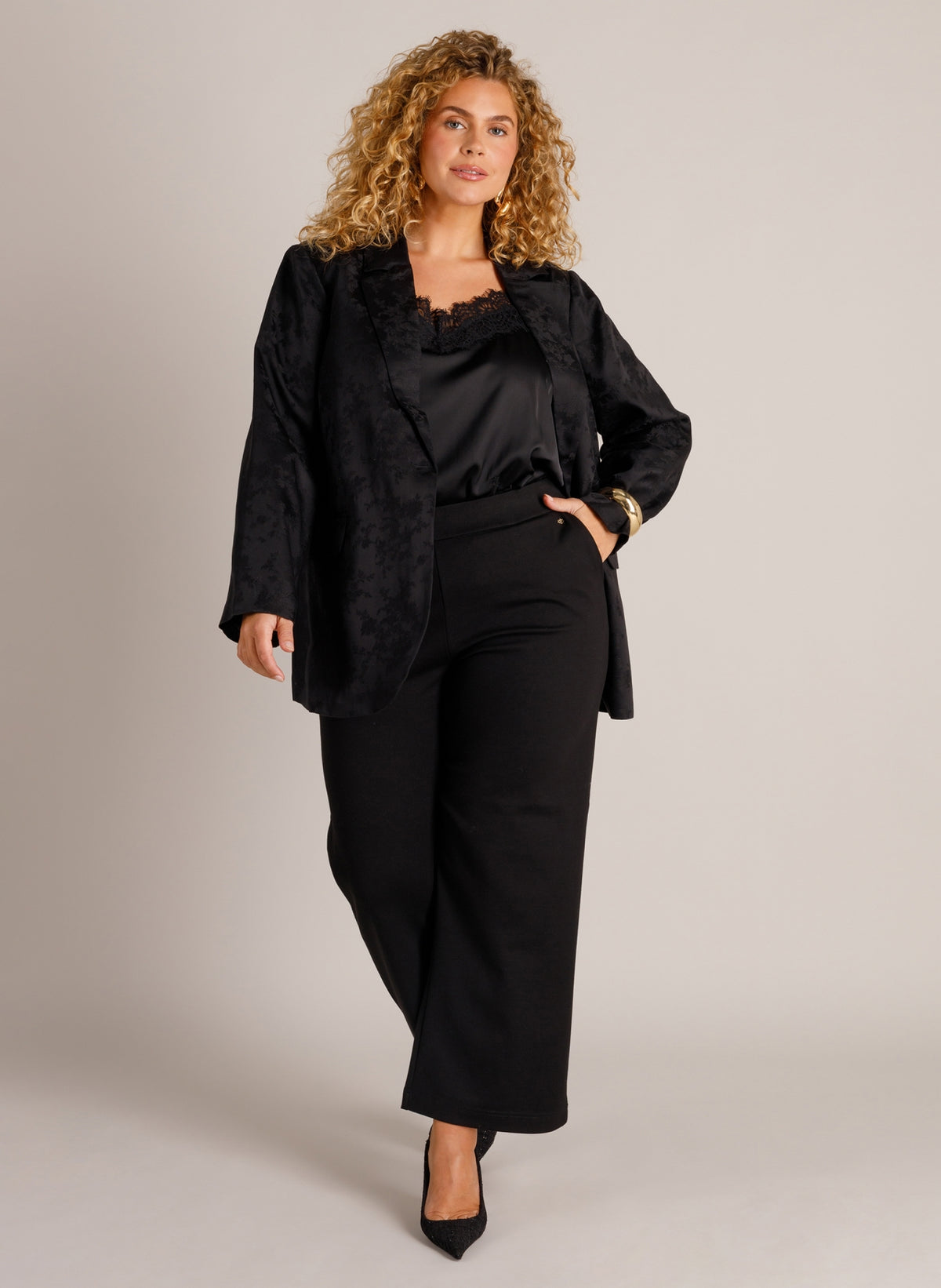 klassische Wide-Leg-Hose