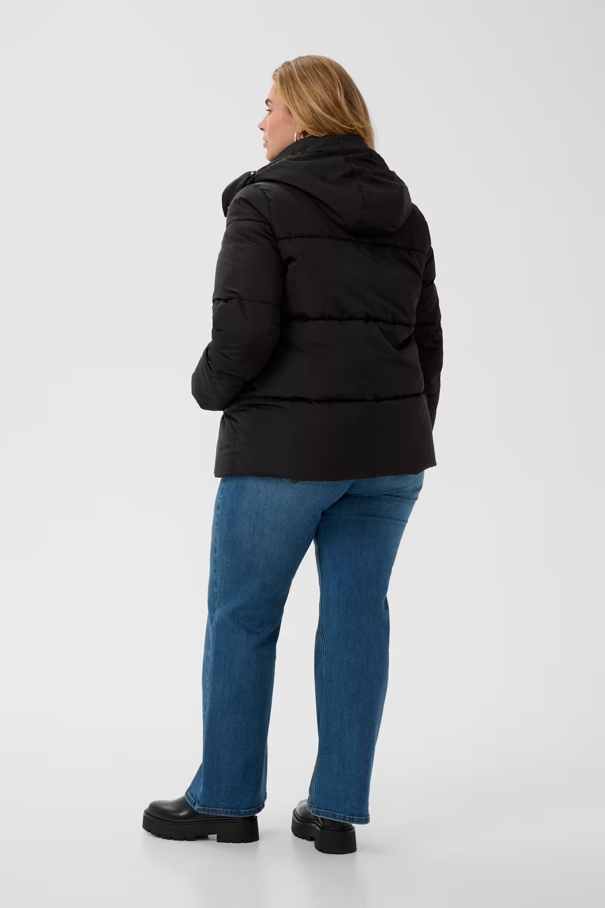 Steppjacke mit Kapuze
