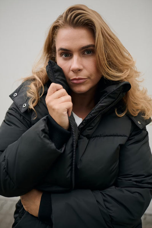Steppjacke mit Kapuze
