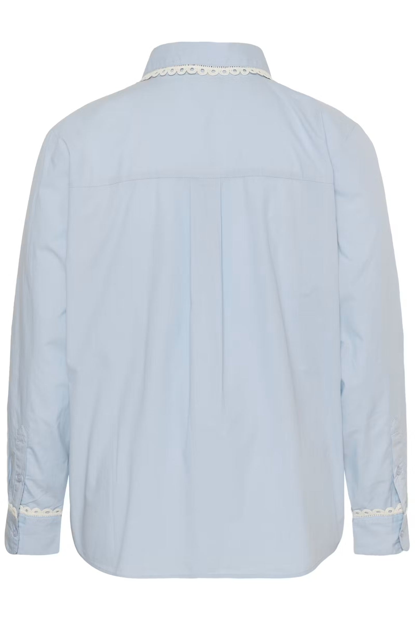 Hemdbluse mit verspielten Details