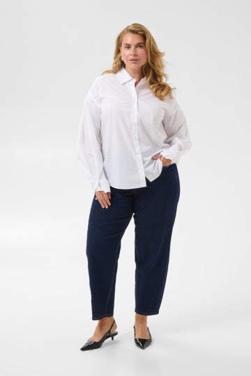 Bluse mit raffinierten Details