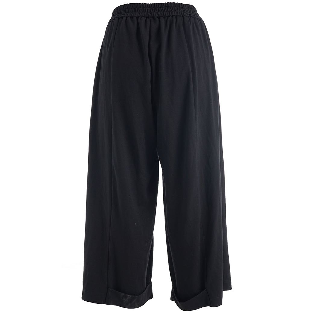 Hose mit raffinierten Details