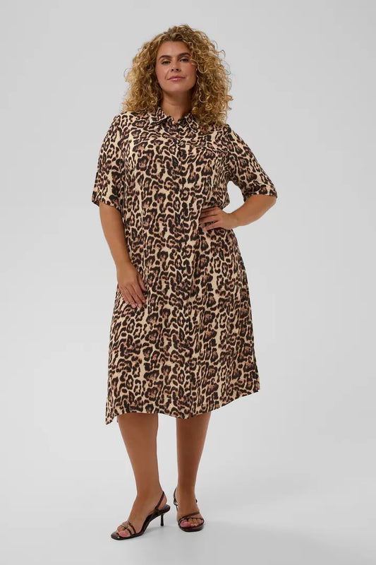 sommerliches Kleid in Leo