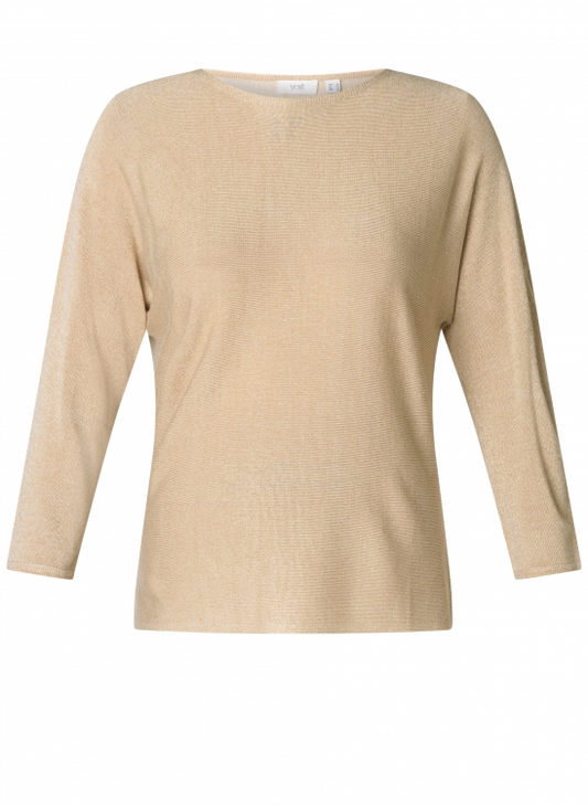 glänzender Strickpilli