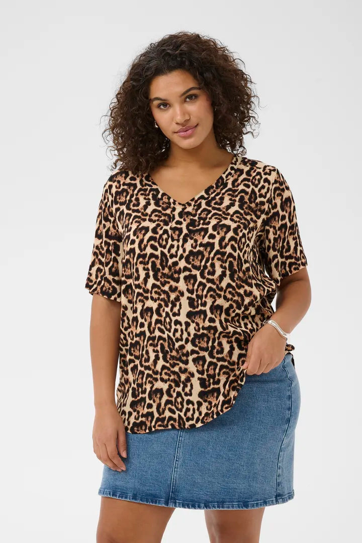 Blusenshirt Leo