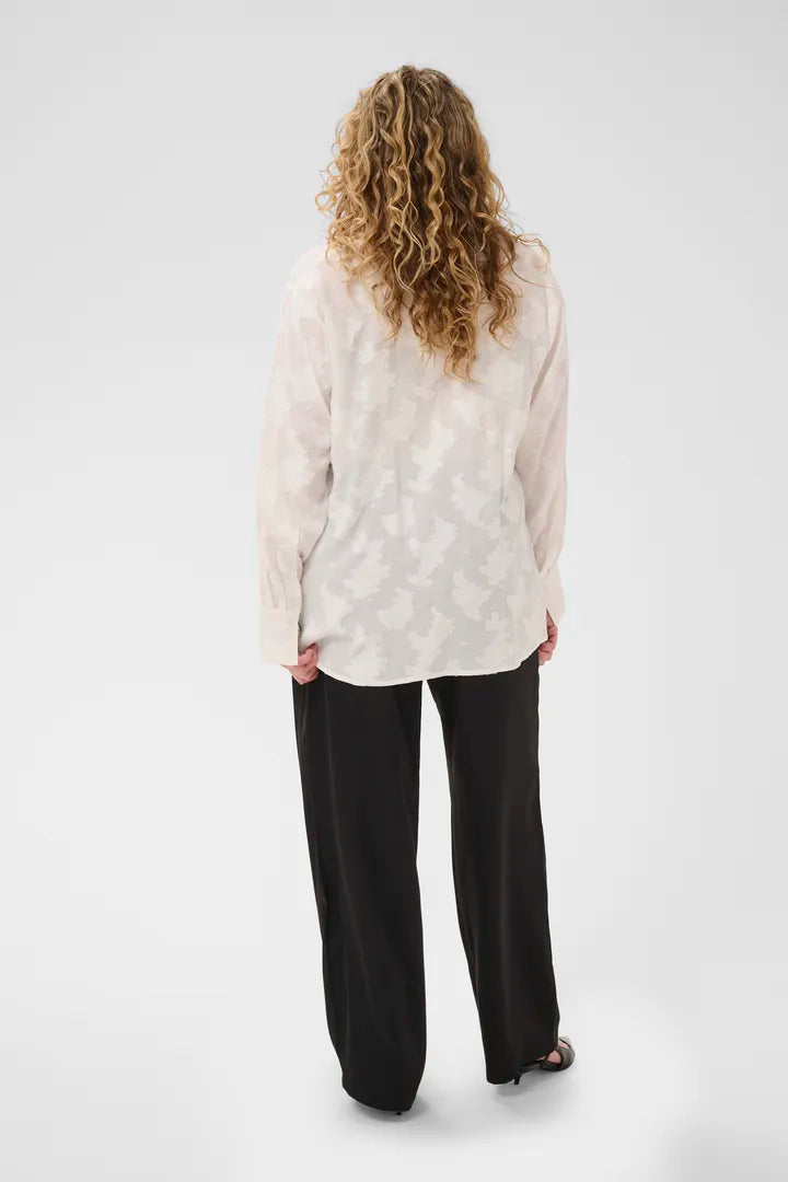 Elegante Bluse mit Muster