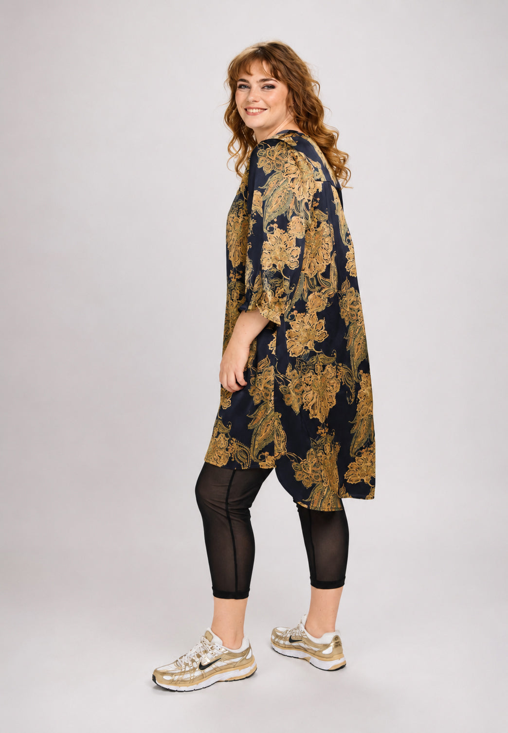 Kleid gemustert