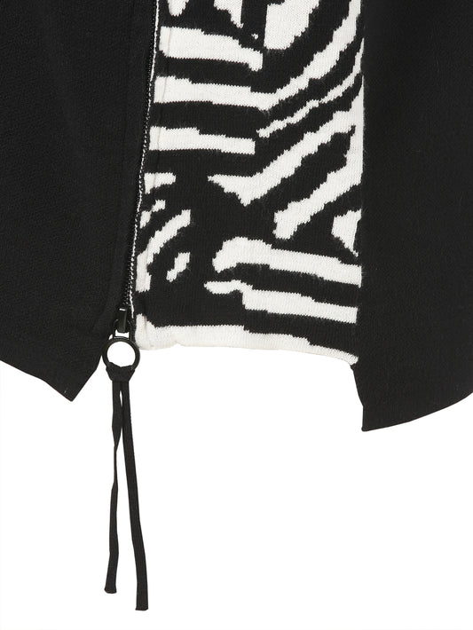 Pulli mit Zebra-Details